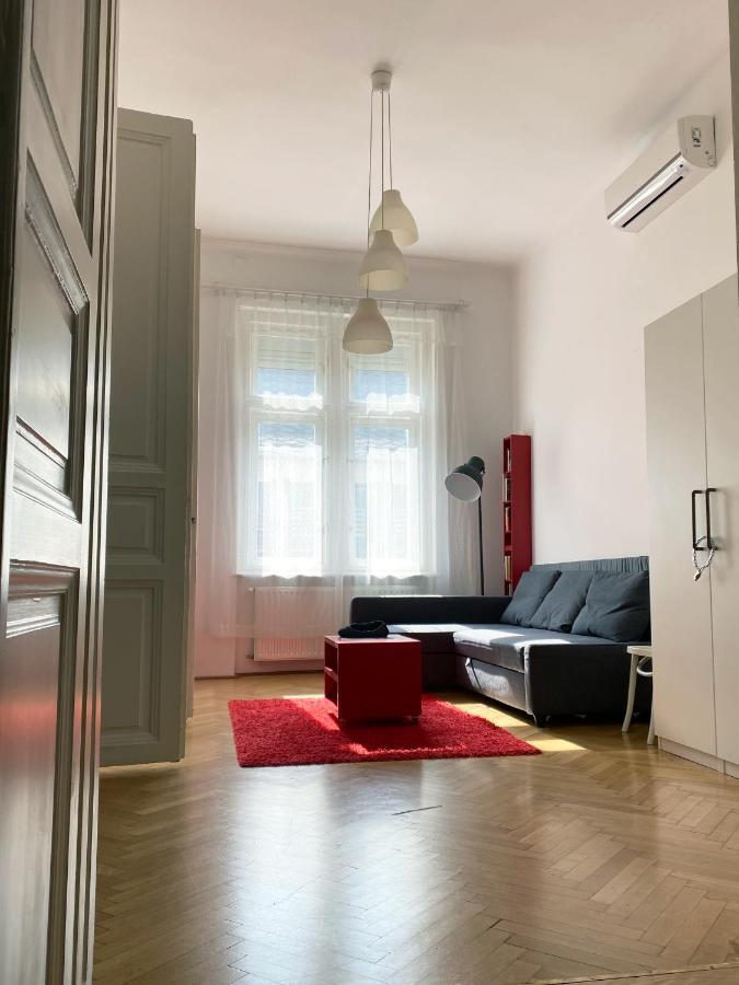 Awesome In The Appartement Budapest